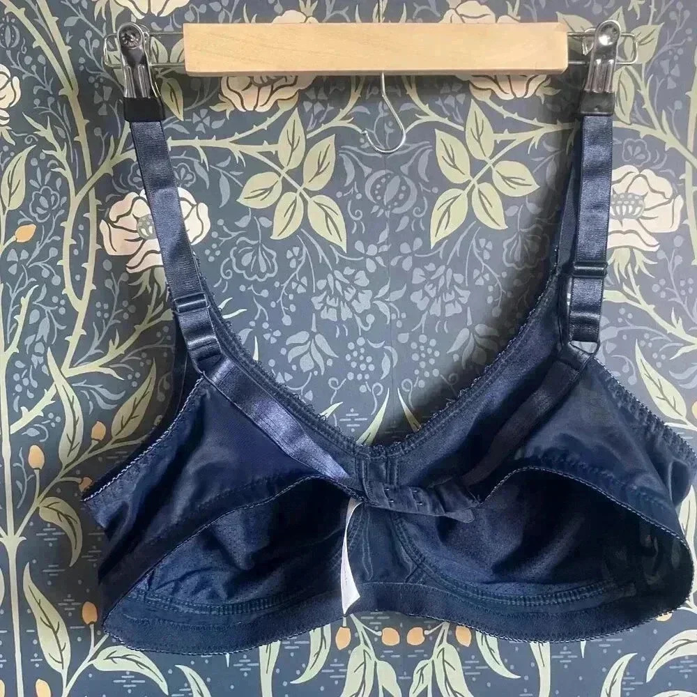Trulife Barbara Navy Mastectomy Soft Cup Lace Bra 42B - Picture 4 of 10